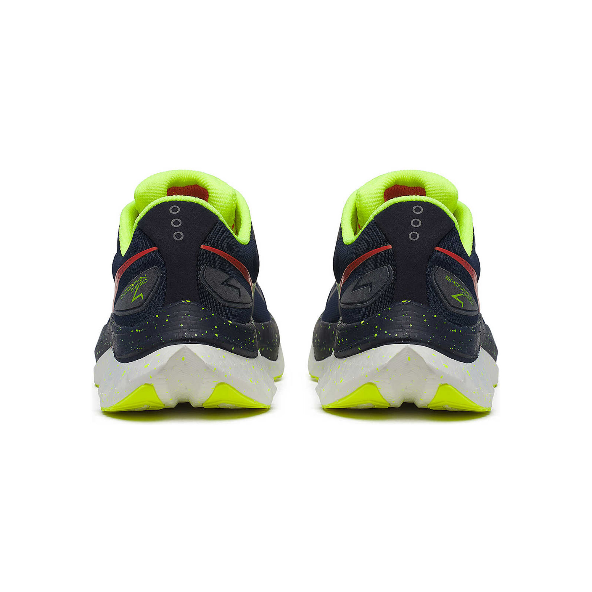 Saucony