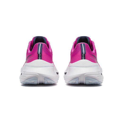 Saucony