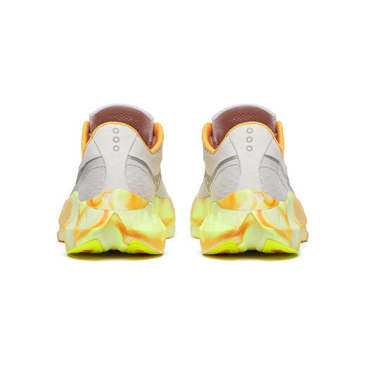 Saucony