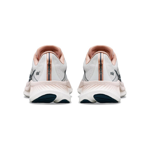 Saucony