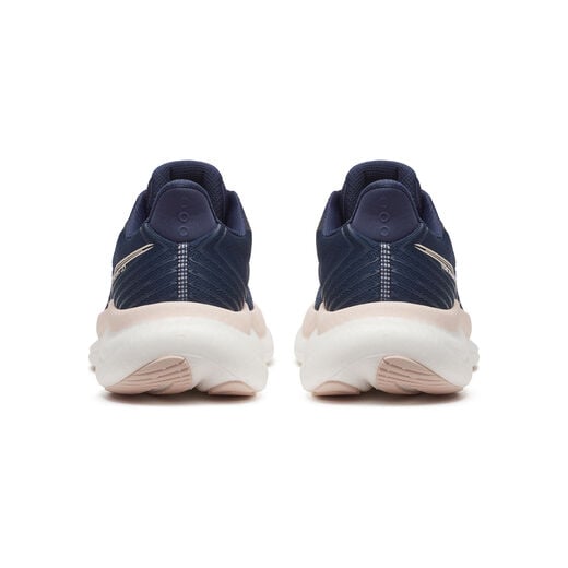 Saucony
