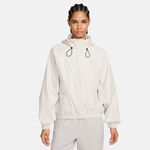 Nike Kleding Nike Storm-Fit Swift Jacket Hardloopjas Dames-crème