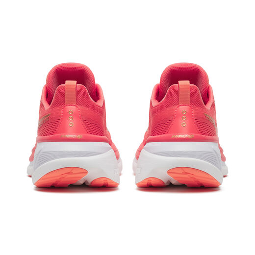 Saucony