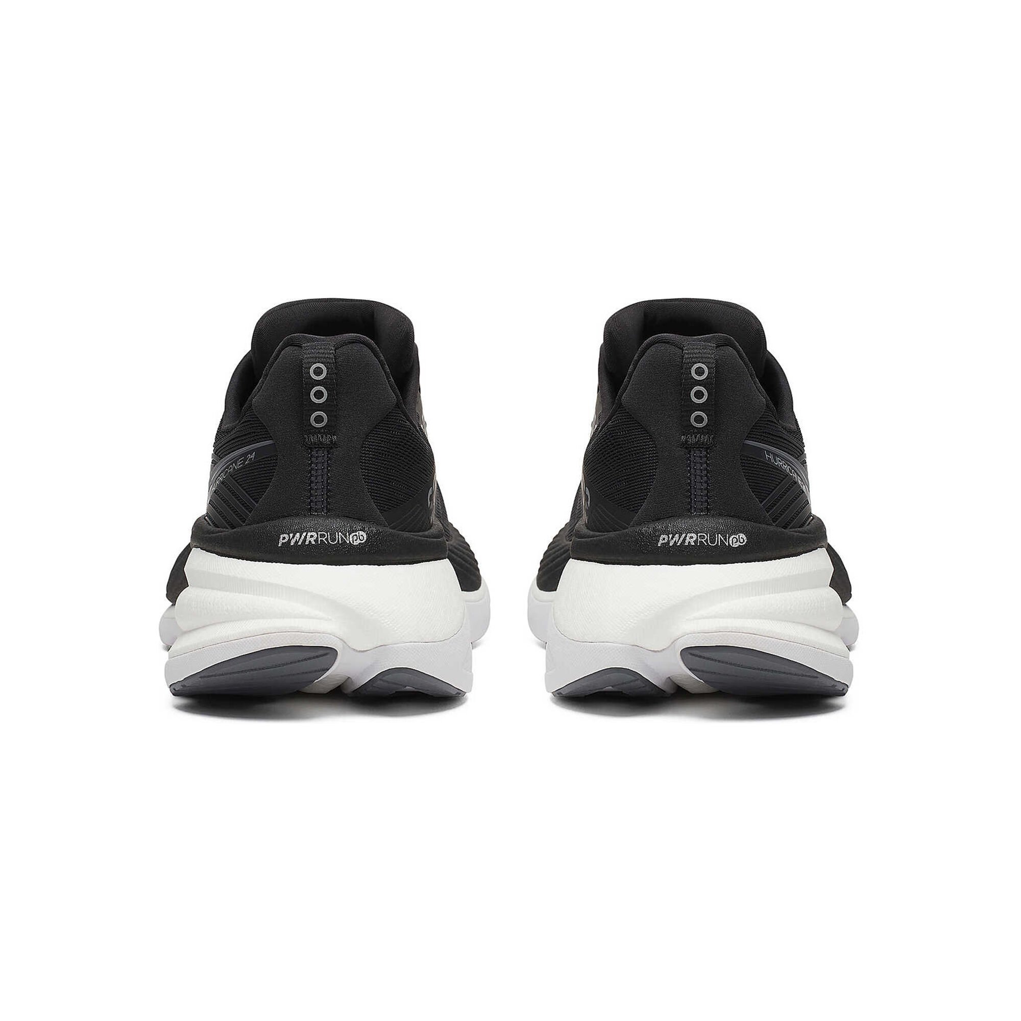 Saucony